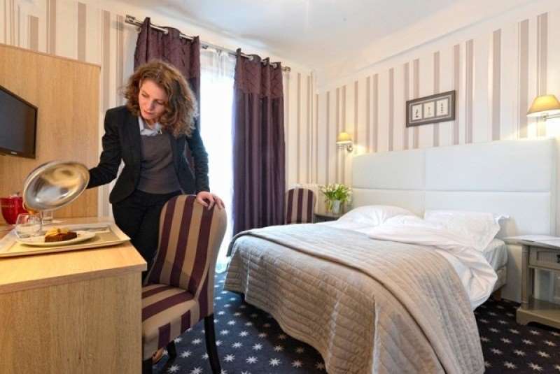 Hotel Le Berry Saint-Nazaire Rom bilde