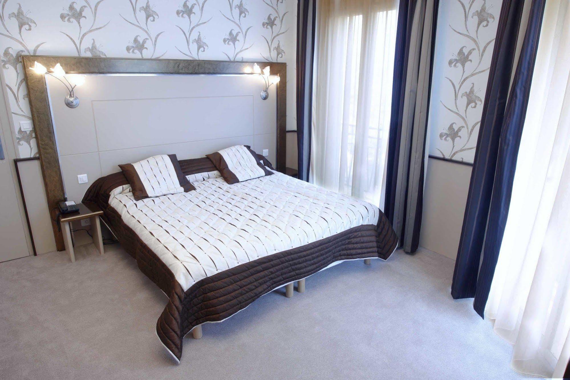 Hotel Le Berry Saint-Nazaire Eksteriør bilde
